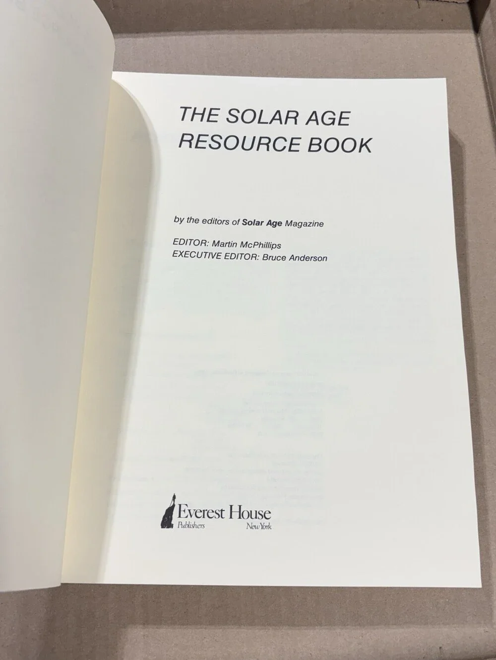 1979 THE SOLAR AGE RESOURCE BOOK, COMPLETE GUIDE TO SOLAR ENERGY 242 Pages